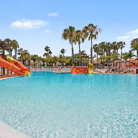 Oasis Duna _ Serenity Island Pool Apartman *